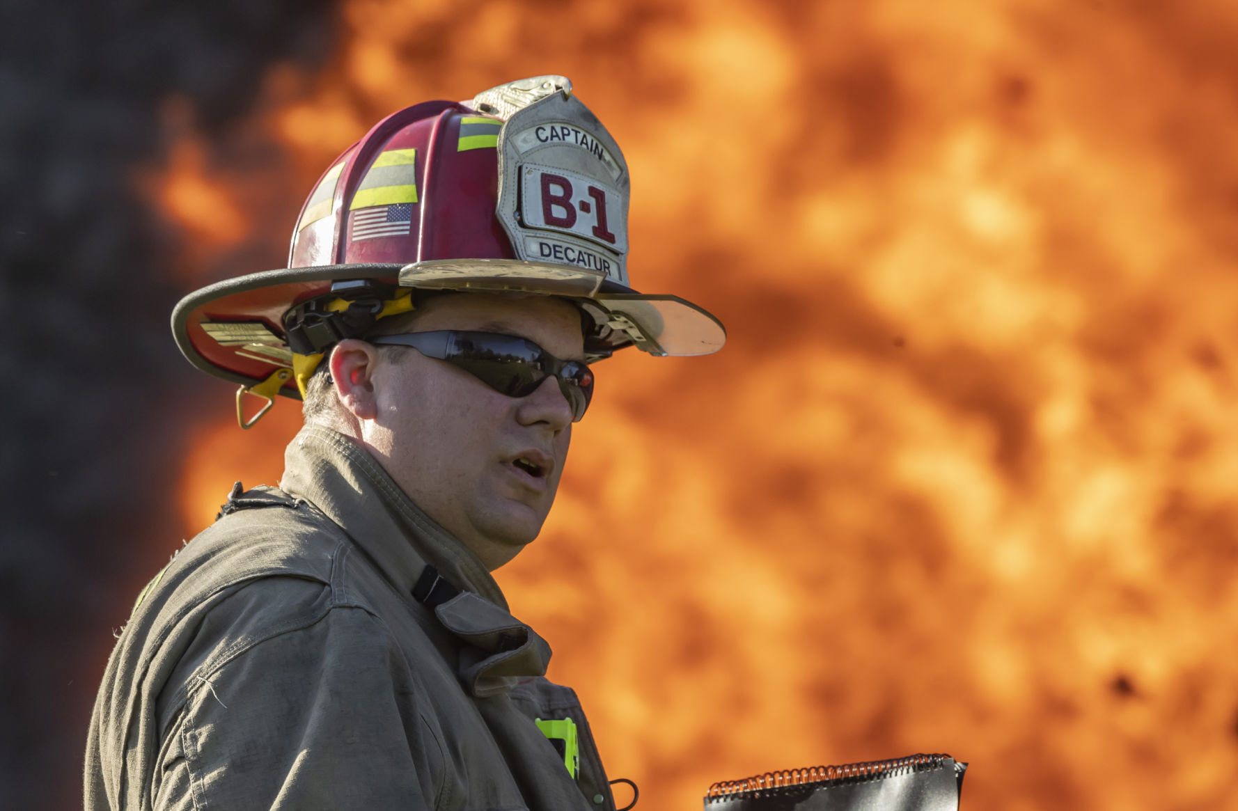 Warehouse fire9 050121.JPG